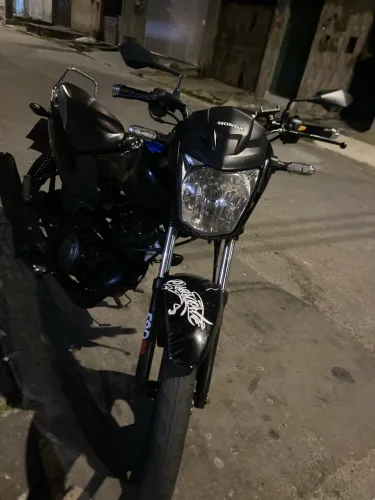Mottu TVs montada único dono 