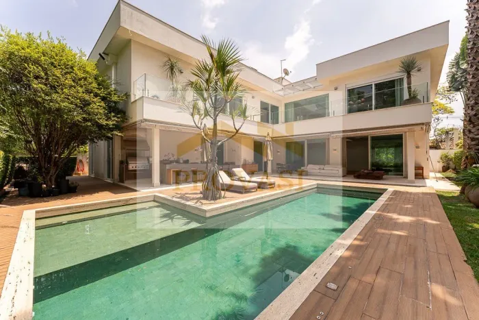 Alphaville Residencial 1 (Barueri) - Casa com 4 suítes , todas com varanda- 740m2- Alphavi