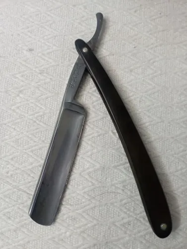 Navalha antiga 