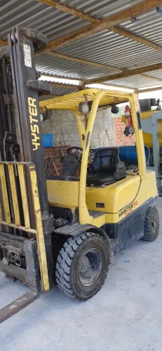 Empilhadeira hyster Fortis 50.