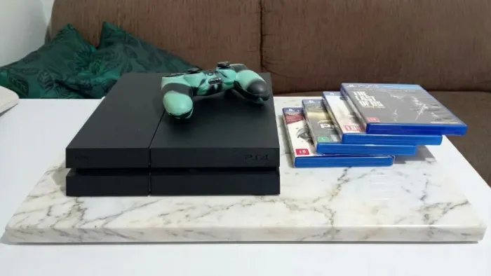 PlayStation 4