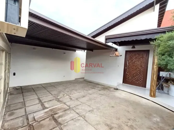 Casa com 3 dormitórios para alugar, 130 m² por R$ 4.626,78/mês - Jardim Alice - Jaguariúna