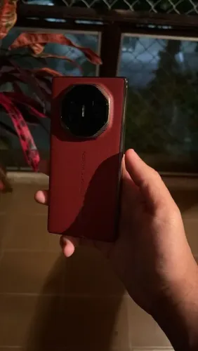 Huawei Mate XT 