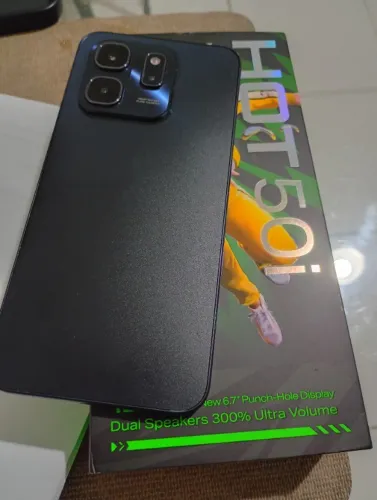 Vendo celular infinix 50i 256/8 de ram