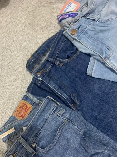 3 calças jeans Levis, Biotipo e Marfinno tam 38/40