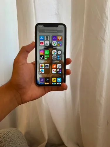 Iphone 11, 900