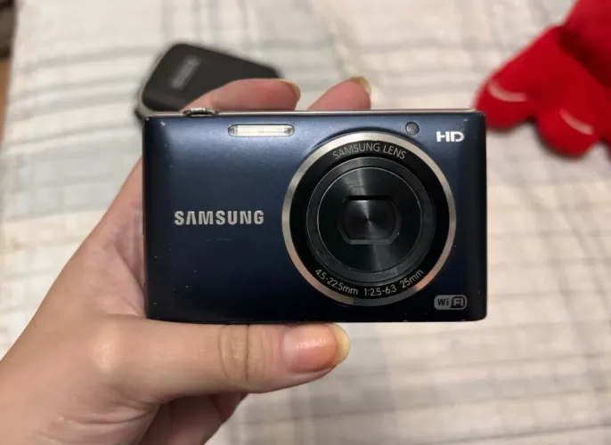 câmera digital compacta Samsung st72