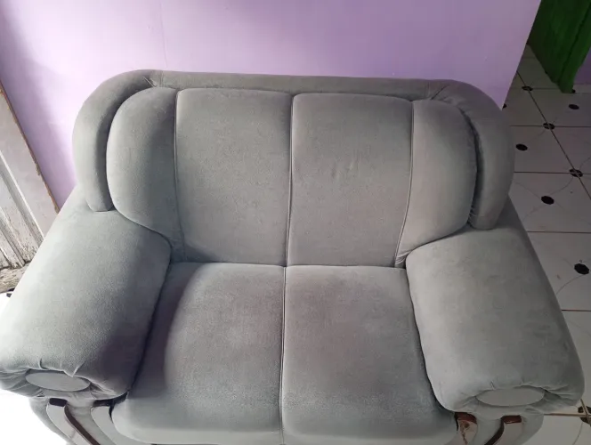 Sofá de 2 e 3 lugar