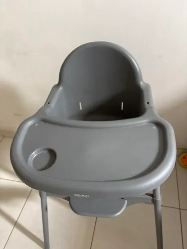 Cadeira de alimentação 