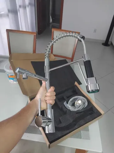 Torneira Gourmet Cozinha Luxo | 2 Jatos | Nova com NF à Venda