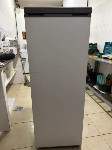 Freezer vertical 