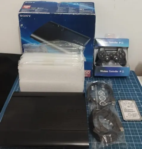 PS3 Slim 500Gb Desbloqueado atualizado HEN 4.92 com loja