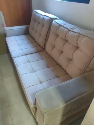 SOFÁ SEMI NOVO 
