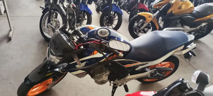 HONDA CB TWISTER 250 AZUL 2020 Shalon veículos Cariacica 