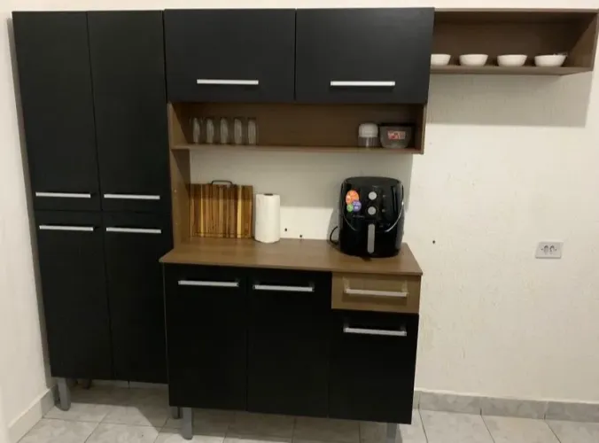 Armário de cozinha completo