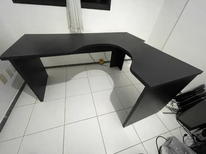 Mesa em L 1,70 por 70