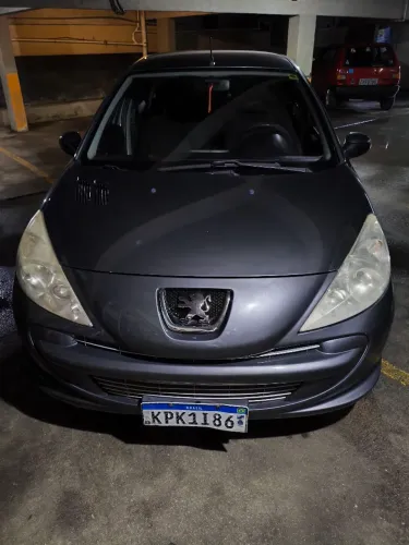 Peugeot 207 XR 1.4 Flex 8V 3P 2012