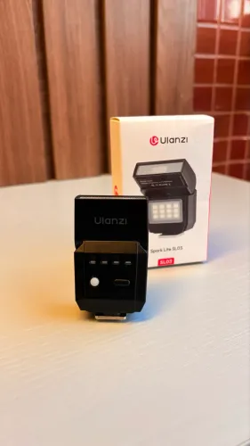Mini flash Ulanzi Sl03