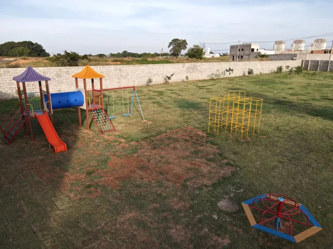 Terreno à venda, Condomínio Quinta do Ipê