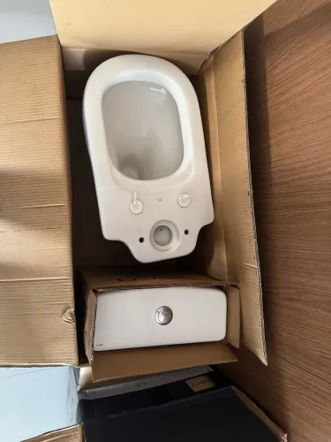 Vaso Sanitário Deca Vogue Plus - Com Caixa Acoplada 
