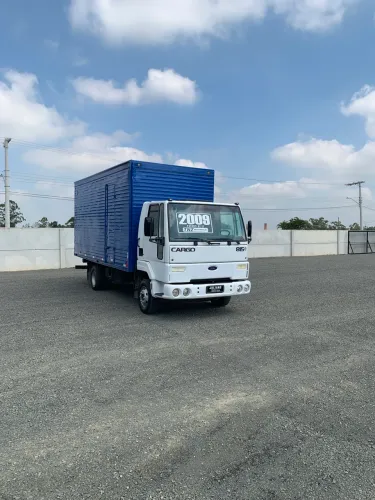 Ford 815 Com Baú 5,50 2008/2009