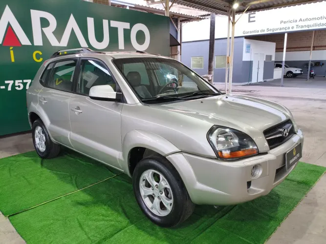 Hyundai Tucson 2.0 16V Flex Aut. 2014