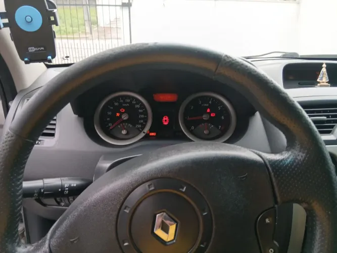 Renault Megane Grand Tour Dynam. Hi-flex 1.6 16V 2008