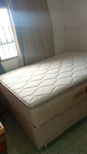 Cama de casal Vita Pillow D28.