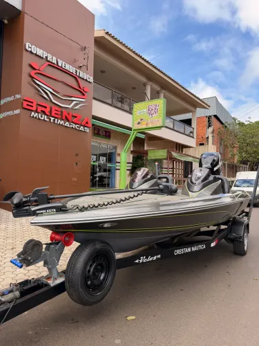 Quest 268 2023 motor 200Hp 