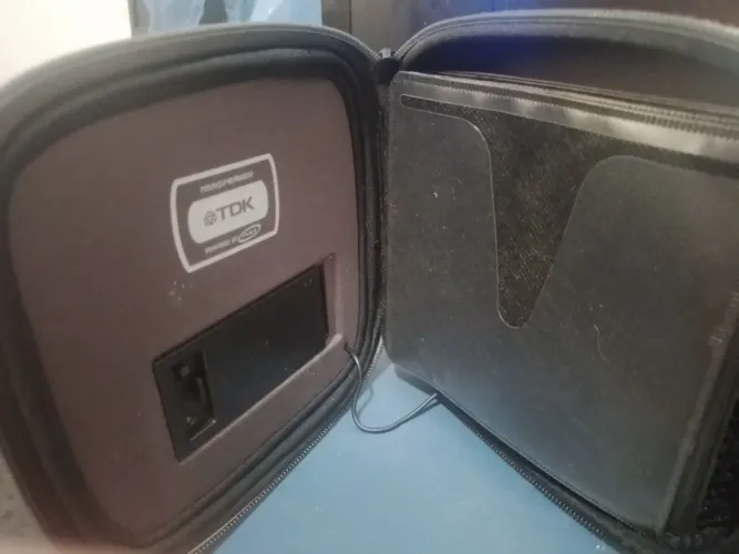 Porta cd antigo tdk alto falante 