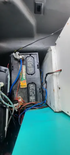Som automotivo completíssimo.