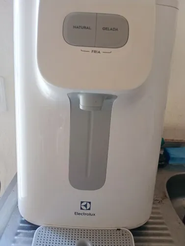 Bebedouro Eletrolux seme novo 750,00 fasso a entrega Watts *