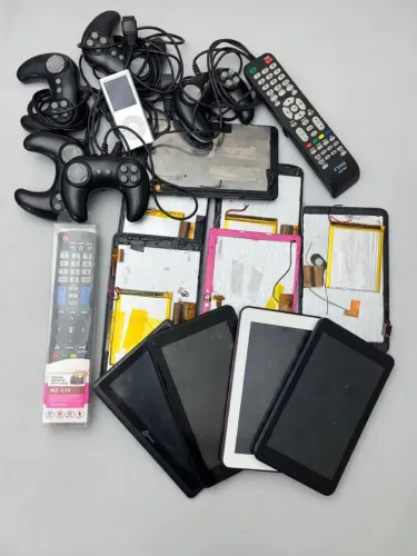 Lote tablete peças