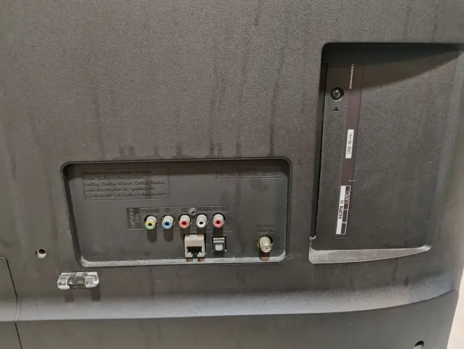 Vendo carcaça de tv LG 49