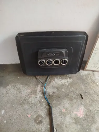 Maxiclima em ótimo estado tirado pra botar um ar elétrico 