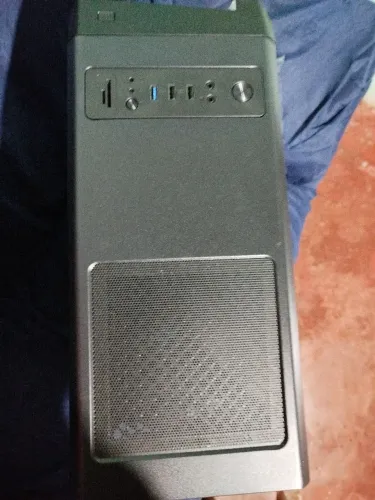 Gabinete gamer Cylon