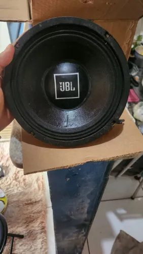 Medio de 8 Jbl mg600 300 rms