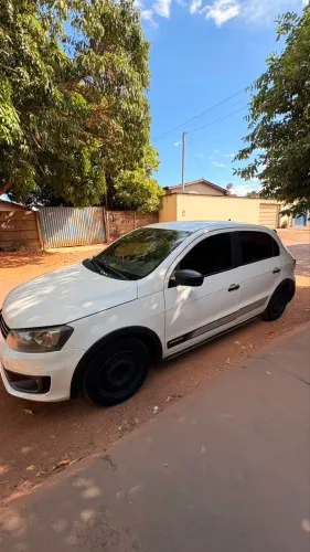 Volkswagen Gol Geração VI Track 1.0 8V MI Total Flex Mec. 4P 2014