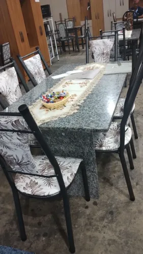 Mesa de jantar Nova