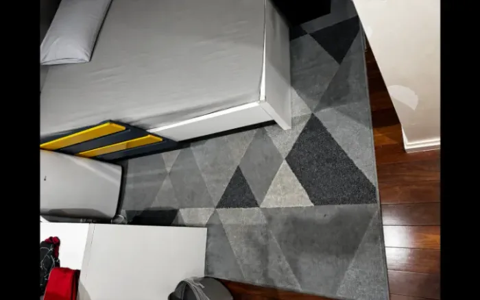 Tapete São Carlos Supreme Triângulos 2,50x3,50m Azul Geométrico