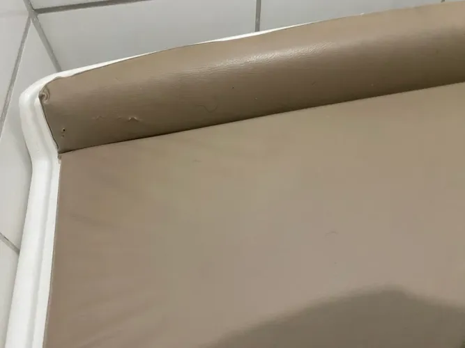 Vendo banheira com suporte e trocador