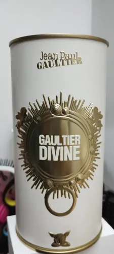 Perfume JP Gautier, Lataffa, etc...
