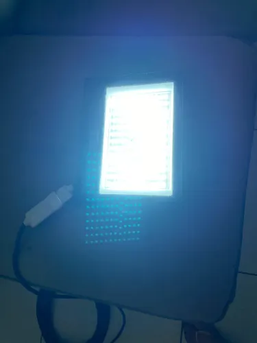 Vendo refletor de 300w