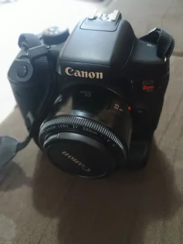 Câmera Canon t6i com lente Canon 50m 1.8