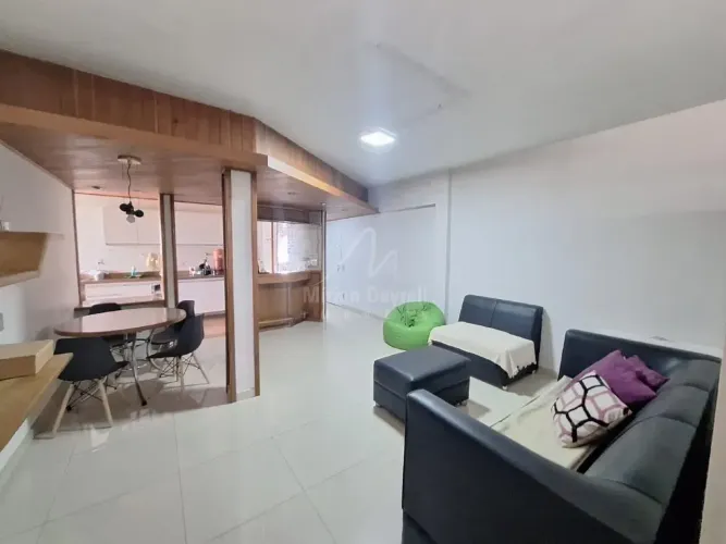 Apartamento com 3 quartos (1 suíte) no bairro Santo Antônio