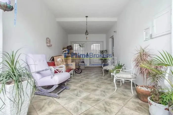 Casa de Vila á Venda com 218a.u na Aclimação / 5 quartos / 4 Vagas - São Paulo