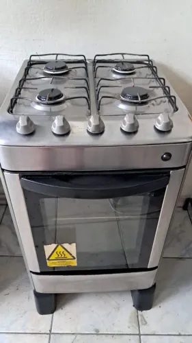 Funcionado as bocas e forno