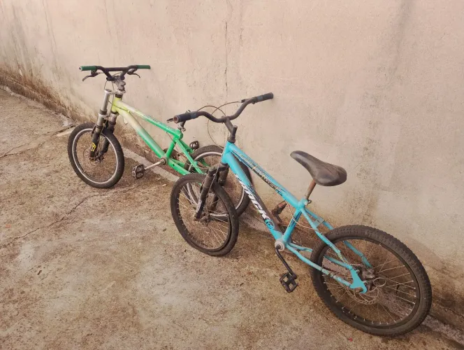 Vendo duas bicicletas aro 20