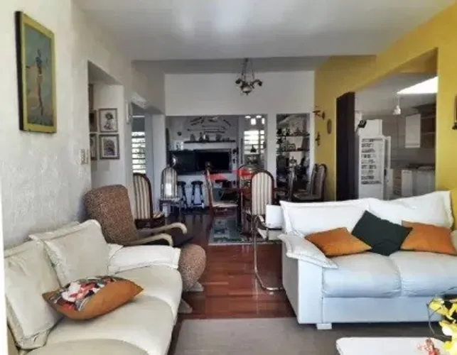 Sobrado para Venda em Porto Alegre, Vila Jardim, 4 dormitórios, 1 suíte, 3 banheiros, 1 va