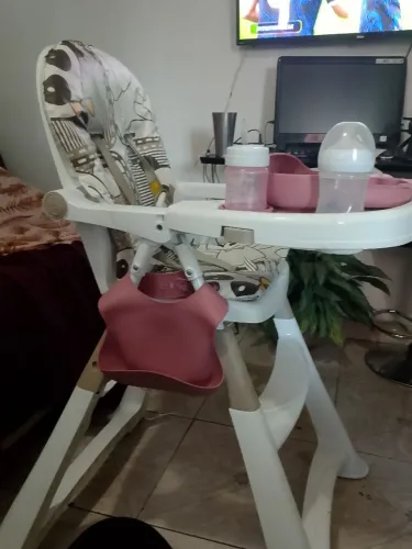 CADEIRA DE BEBE comer